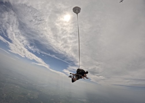 VIP : Photos, vidéo et une caméra GOPRO filmant la partie sous voile